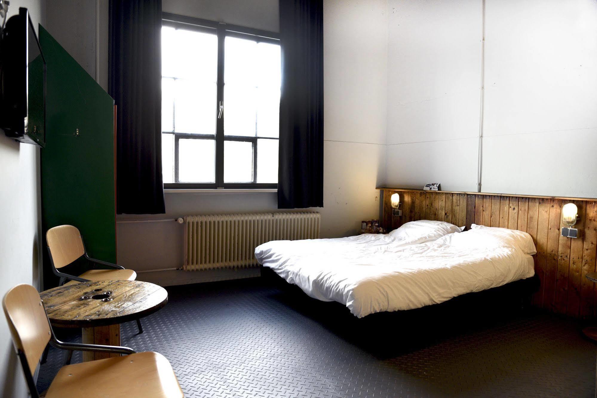 Stayokay Hostel Eindhoven - Blue Collar Exteriér fotografie